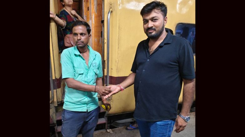Western Railway Staff Recover Passenger&rsquo;s Gold Ring Worth Lakhs From Toilet Drain of Bandra Terminus-Bhuj Special Train
