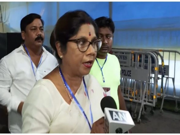 India News | West Bengal Polls: TMC's Shashi Panja Alleges Irregularities in Counting Process, Raises Questions