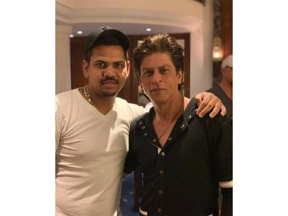 Entertainment News | SRK Calls Sunil Narine 'magician' as KKR Spinner Becomes First Overseas Player to Take 200 IPL Wickets