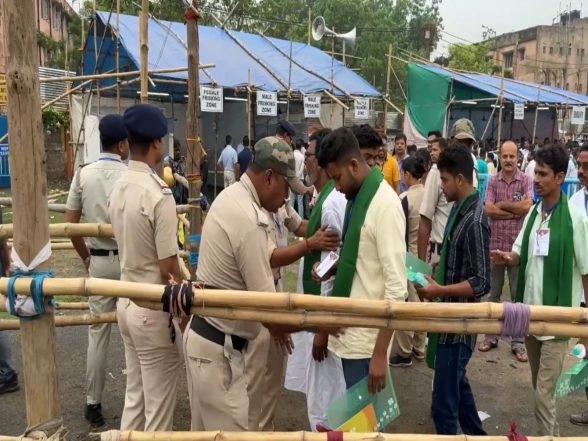 India News | West Bengal: Three-layer Security at Centres, over 37 Companies Deployed Across Birbhum for Vote Count