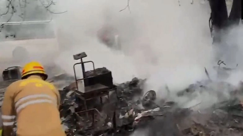 India News | Uttar Pradesh: Fire Destroys Shacks in Ghaziabad's Vasundhara; No Casualties
