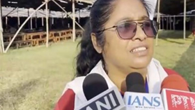 India News | CPIM's Gargi Chatterjee Demands Re-polling over VVPAT Slips Found  in Noapara