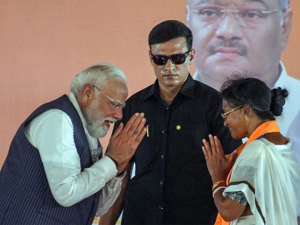 India News | Referendum on Justice: RG Kar Victim's Mother, BJP Candidate Ratna Debnath Leads by 56,000 Votes from Panihati