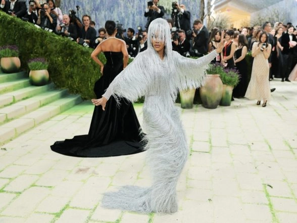 Entertainment News | Teyana Taylor Jokes About Leaving Phone Behind at 2026 Met Gala, Says She Couldn't Text Daughters
