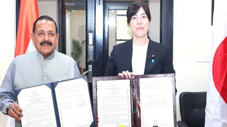 World News | India, Japan Deepen Tech Ties; Sign Pact on Medical Devices, Quantum Science Cooperation
