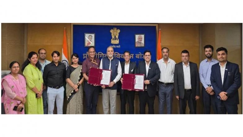 Business News | Govt Signs Pact with NTF Energy Solutions to Boost Indigenous Lightweight CNG Cylinder Manufacturing