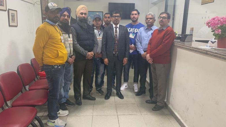 World News | Indian Embassy in Lebanon Facilitates Return of 5 Indians from Gulf