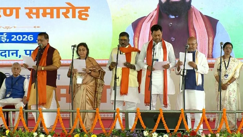 India News | Nitish Kumar's Son and Other BJP, JD(U) Leaders Take Oath as Ministers in Bihar's Expanded Cabinet in Patna