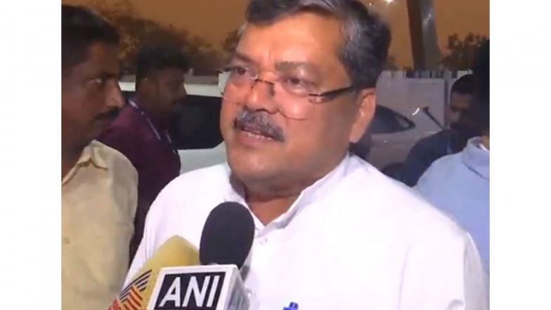India News | Congress MLAs Pass Resolution Authorising Party President to Appoint Legislature Party Leader in Kerala: AICC Observer Mukul Wasnik