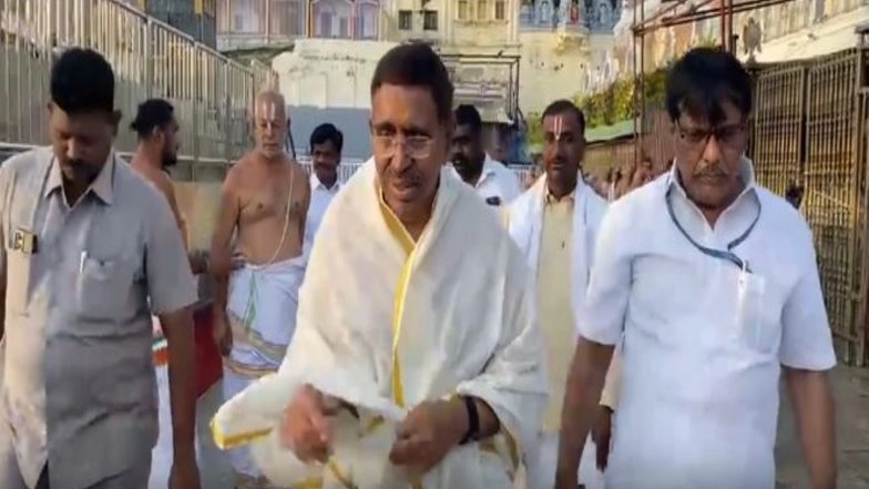 India News | Andhra Minister Ponguru Narayana Offers Prayers at Tirumala Temple