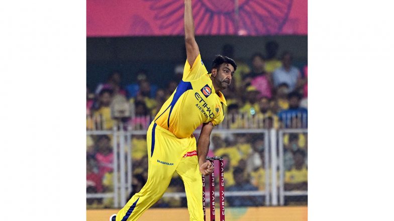 Sports News | Ashwin Recalls Annoying MS Dhoni During Early Stages of His Cricket Career