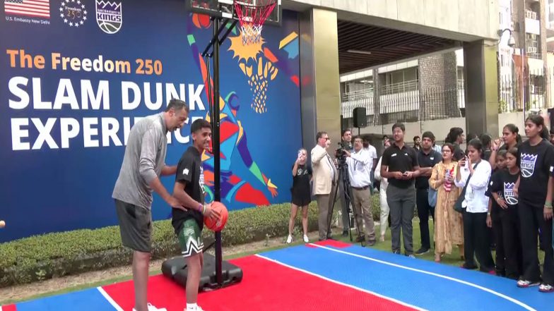 Sports News | Delhi: NBA Hall of Famer Vlade Divac Interacts with Young Basketball Enthusiasts at 'Freedom 250 Slam Dunk Experience' Event