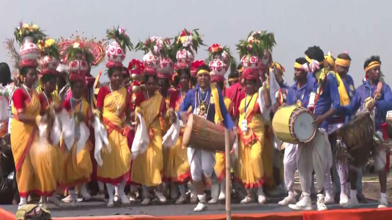 India News | Folk Artists, Purulia Chhau Dancers to Perform Ahead of Suvendu Adhikari's Swearing-in as West Bengal CM