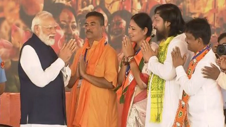 India News | West Bengal: Five BJP Leaders Take Oath as Ministers as Suvendu Adhikari Sworn in as First BJP CM