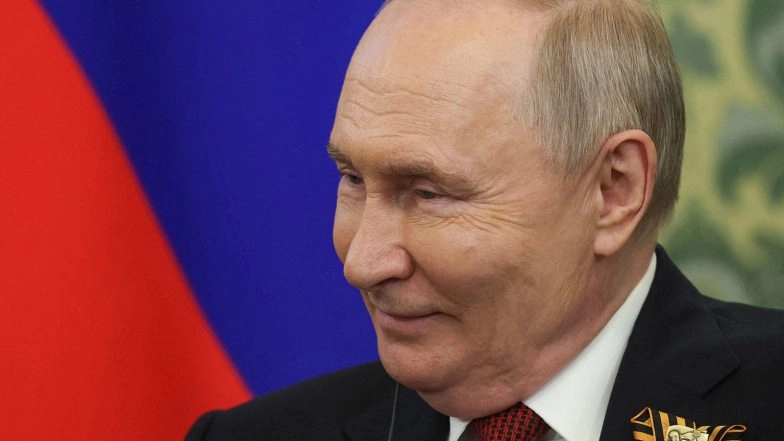 World News | Putin's Stance on Meeting Zelenskyy Unchanged: Putin's Aide Yury Ushakov