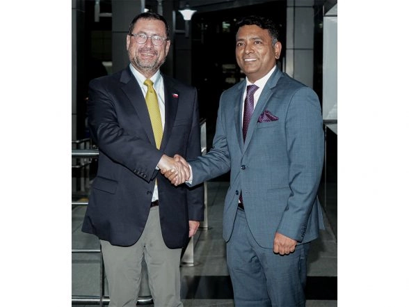 World News | Chilean Foreign Minister Mackenna Arrives in India for 7-day Official Visit to Strengthen Bilateral Ties