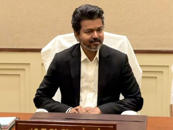India News | Tamil Nadu Govt Appoints P Senthilkumar, G Laxmi Priya to Key Posts in CM Vijay's Office