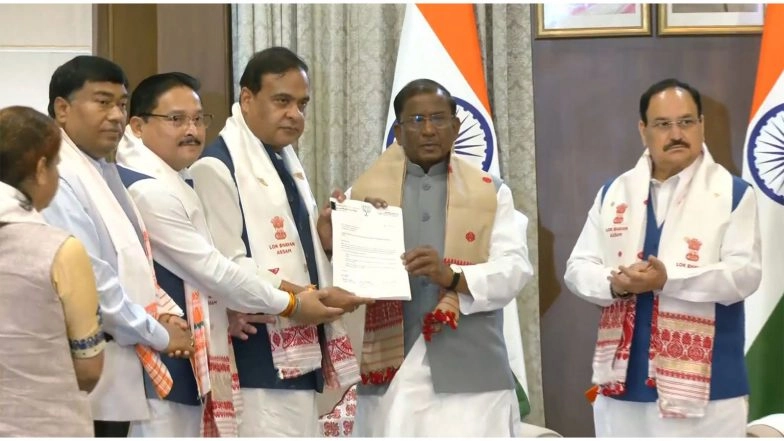 India News | Himanta Biswa Sarma Meets Assam Governor, Stakes Claim to Form Government