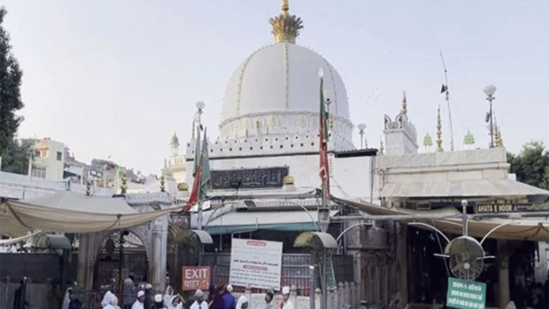 India News | Rajasthan: Panic at Ajmer Dargah After Youth Jumps into Giant Cauldron, Incident Caught on CCTV