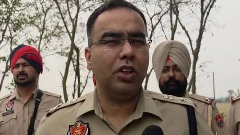 India News | Punjab: Gurdaspur Police Intensifies Campaign Against Stubble Burning, Awareness Drives Underway