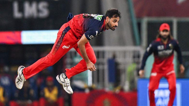 Sports News | IPL 2026: Bhuvneshwar Takes Sixth Three-wicket Haul of Season, Leads Purple Cap Race with 21 Wickets