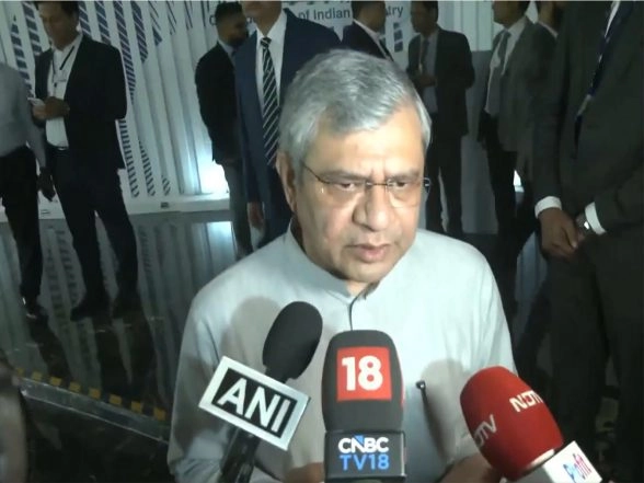 Business News | Our Foreign Exchange Can Be Conserved: Ashwini Vaishnaw Supports PM's Appeal to Reduce Oil Consumption