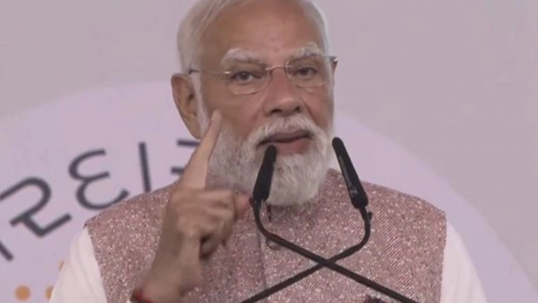 India News | PM Modi Urges People to Postpone Gold Purchase, Avoid Unnecessary Dependence on Imported Goods as West Asia Crisis Causes Supply Chain Disruptions