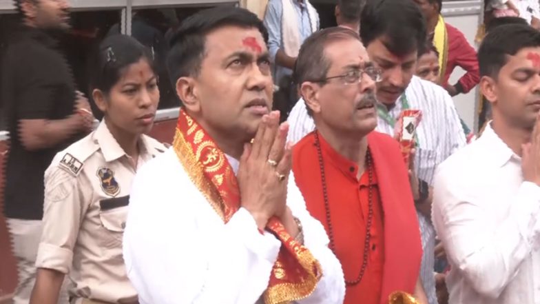 India News | BJP Leaders Seek Blessings at Maa Kamakhya Temple in Guwahati Ahead of Assam CM's Swearing-in Ceremony