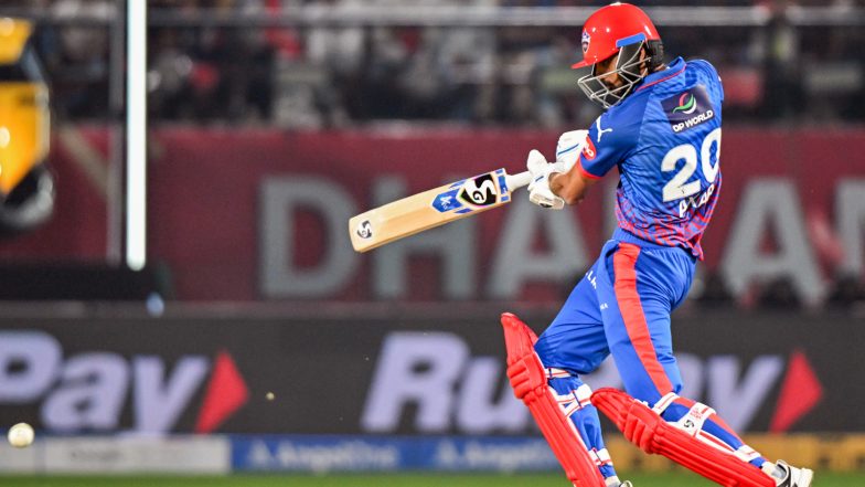 Sports News | IPL 2026: DC Skipper Axar Patel Fined Rs 12 Lakhs for Slow over Rate Against PBKS