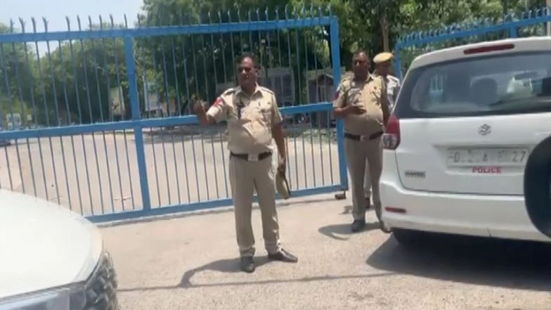 India News | NEET-UG 2026 Paper Leak Case: CBI Team Reaches NTA Office in Delhi