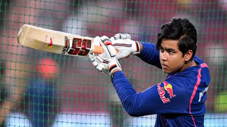 Sports News | De Villiers Wants Sooryavanshi to Play Test, ODIs to Discover 