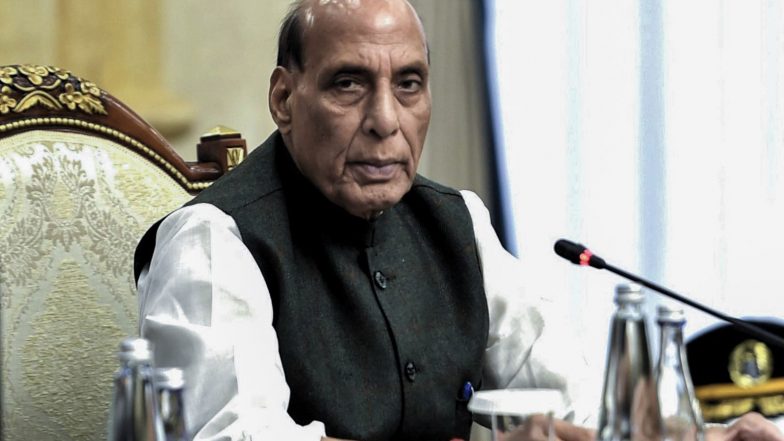India News | Defence Minister Rajnath Singh Downsizes His Convoy Size to Less Than Half, Following PM Modi's Appeal