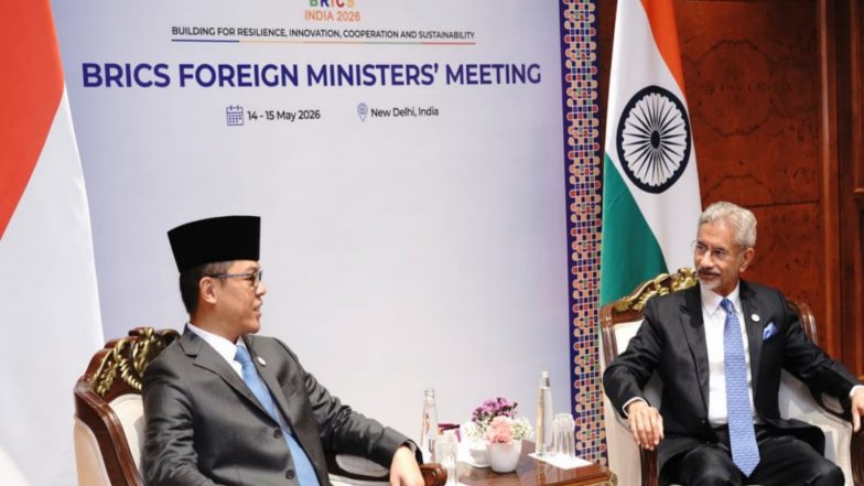 World News | EAM Meets Indonesian Counterpart, Reviews Progress Under Comprehensive Strategic Partnership, ASEAN Framework