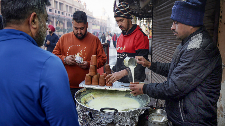 World News | Pakistan: Karachi's Milk Crisis Deepens as Dairy Mafia Pushes for Massive Price Hike