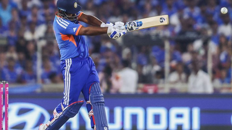 Sports News | Ravi Shastri Feels Samson is a Candidate for India T20I Captaincy