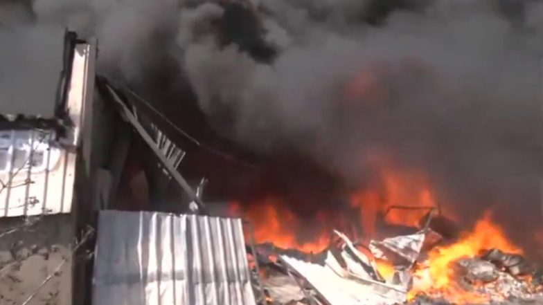 India News | MP: Massive Fire Breaks out at Plastic Manufacturing Factory in Indore, 25 Water Tankers Used to Douse Blaze