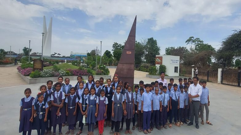 India News | Gujarat: Tropic of Cancer Science Park at Salal Village of Prantij Taluka Draws over 3,500 Visitors in Two Months