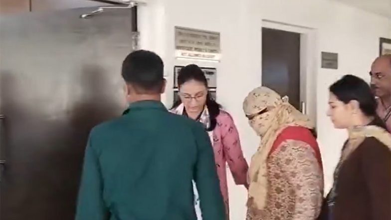 India News | NEET-UG 2026 Paper Leak: CBI Produces Pune Teacher Before Delhi Court, Seeks 14-day Custody