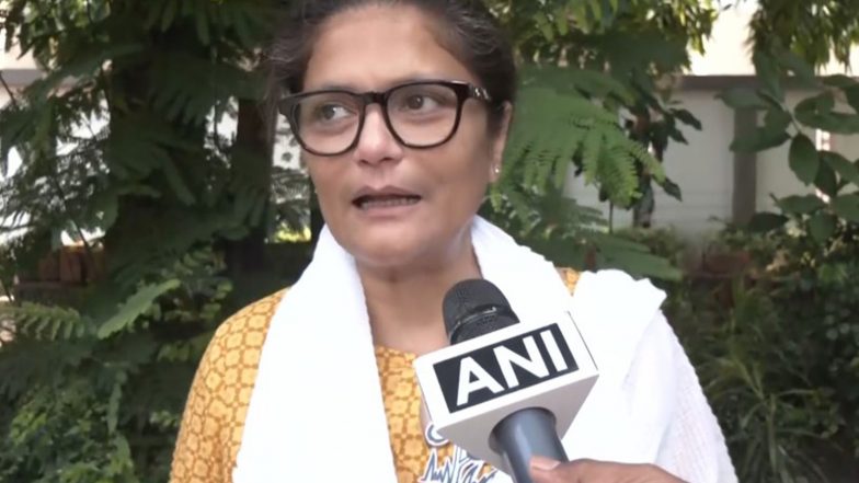 India News | TMC MPs Visit Vandalised Party Offices in South 24 Parganas; Susmita Dev Slams 'bulldozer Politics'