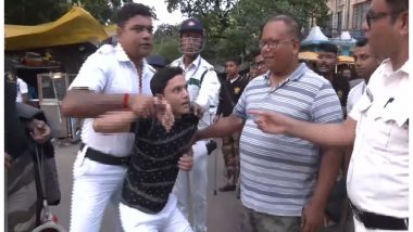 India News | WB: Police Detain Protesters After Stone-pelting Incident at Park Street