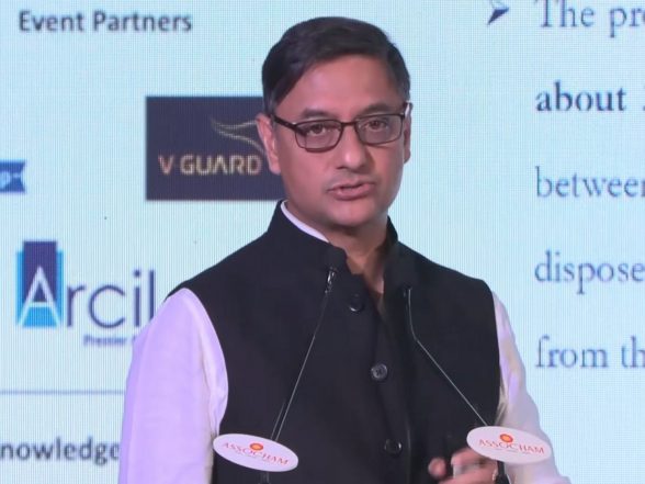 Business News | Sanjeev Sanyal Proposes "Transparency of Rules Act' to Simplify Regulations, Improve Ease of Doing Business