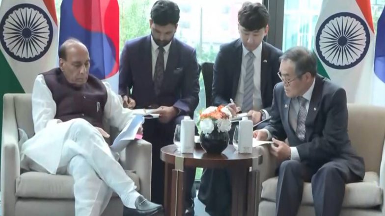 World News | Rajnath Singh Holds Meeting with South Korea's Defence Acquisition Program Administration Minister