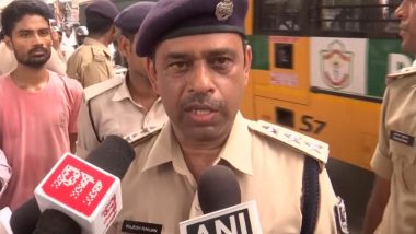 India News | Bihar: Police Detains BPSC TRE 4 Aspirants Protesting Outside Patna College Demanding Release of Exam Notification