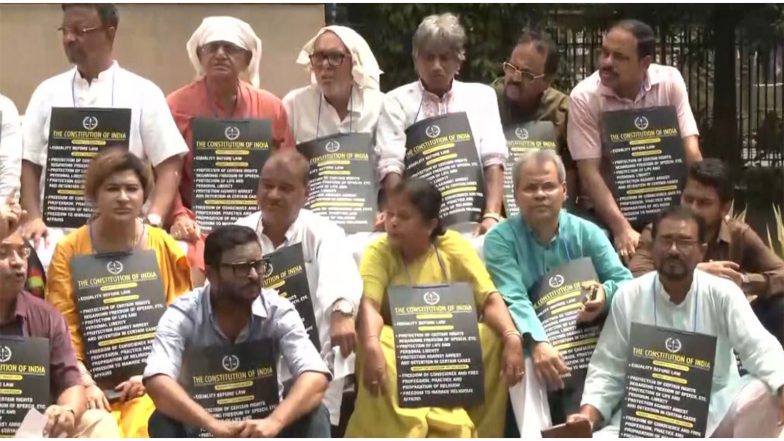 India News | TMC Protests Outside Bengal Assembly Against Bulldozer Action in Kolkata