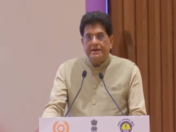 Business News | Piyush Goyal Heads to Canada with 100+ Business Delegation as India Eyes $50 Billion Trade Target by 2030
