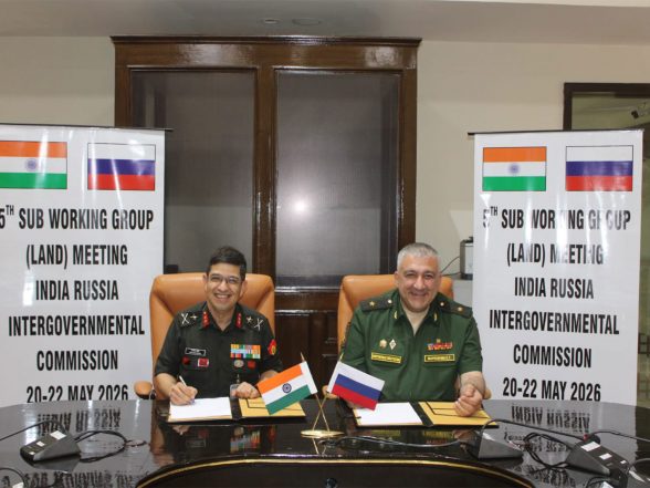 World News | India, Russia Advance Military Cooperation at High-level Army-to-Army Talks
