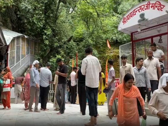 Entertainment News | Devotees Offer Prayers at Revered Shrine of Baba Dhansar in Jammu and Kashmir's Reasi