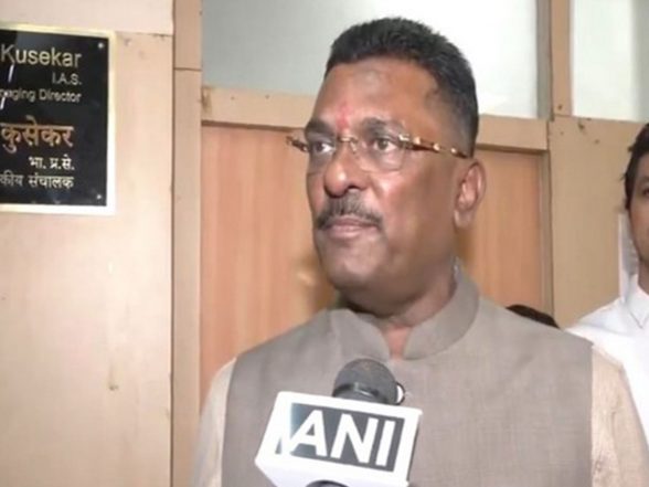 India News |  Cow Smuggling and Slaughter Will Not Be Tolerated, Warns Maharashtra Minister Pratap Sarnaik Ahead of Bakri Eid