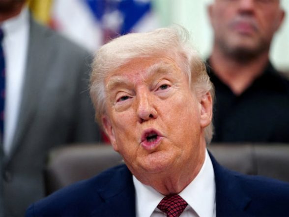 World News | Trump Pushes Muslim, Arab Nations to Join Abraham Accords as Part of Iran Deal