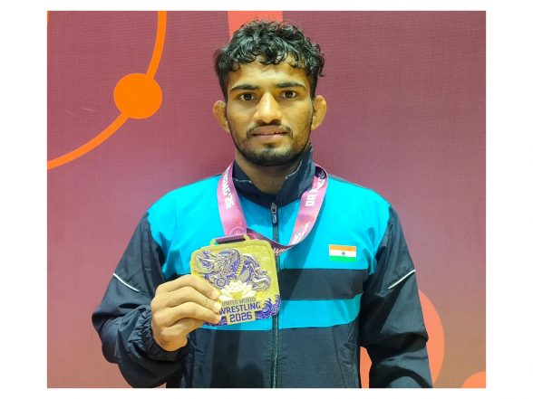 Sports News | Akshay and Vicky Strike Gold in Freestyle as Indian Women Eye Historic Medal Rush in Vietnam
